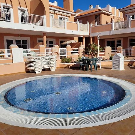 Apartamento Funcional En Residencial Con Piscina En Inmejorable Ubicacion En Centro De La Isla Caleta De Fuste Luaran gambar