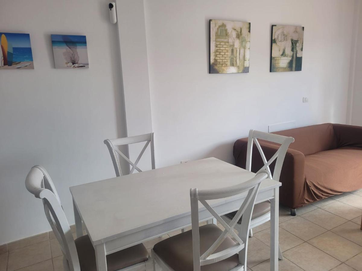 Apartamento Funcional En Residencial Con Piscina En Inmejorable Ubicacion En Centro De La Isla Caleta De Fuste Luaran gambar