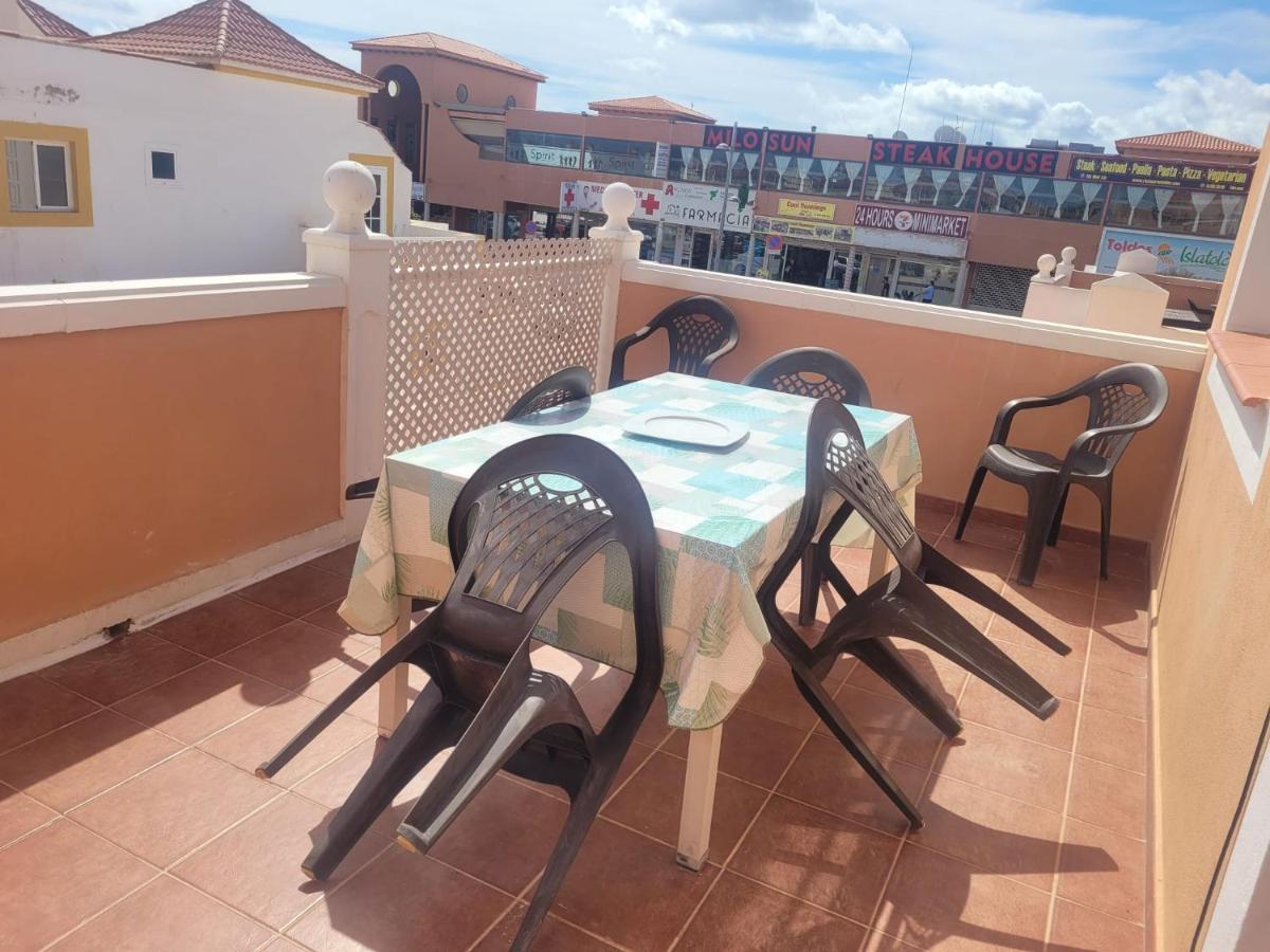 Apartamento Funcional En Residencial Con Piscina En Inmejorable Ubicacion En Centro De La Isla Caleta De Fuste Luaran gambar